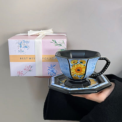 Vintage Floral Coffee Cup and Saucer Set Gift Box Light Luxury Mid-Century Style Ceramic Cup Home Souvenir Gift