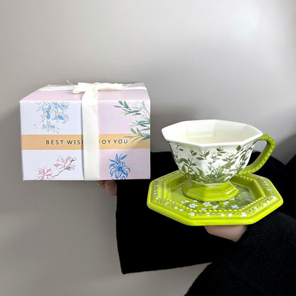 Vintage Floral Coffee Cup and Saucer Set Gift Box Light Luxury Mid-Century Style Ceramic Cup Home Souvenir Gift